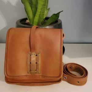 Vintage Coach British Tan Hasp Bag